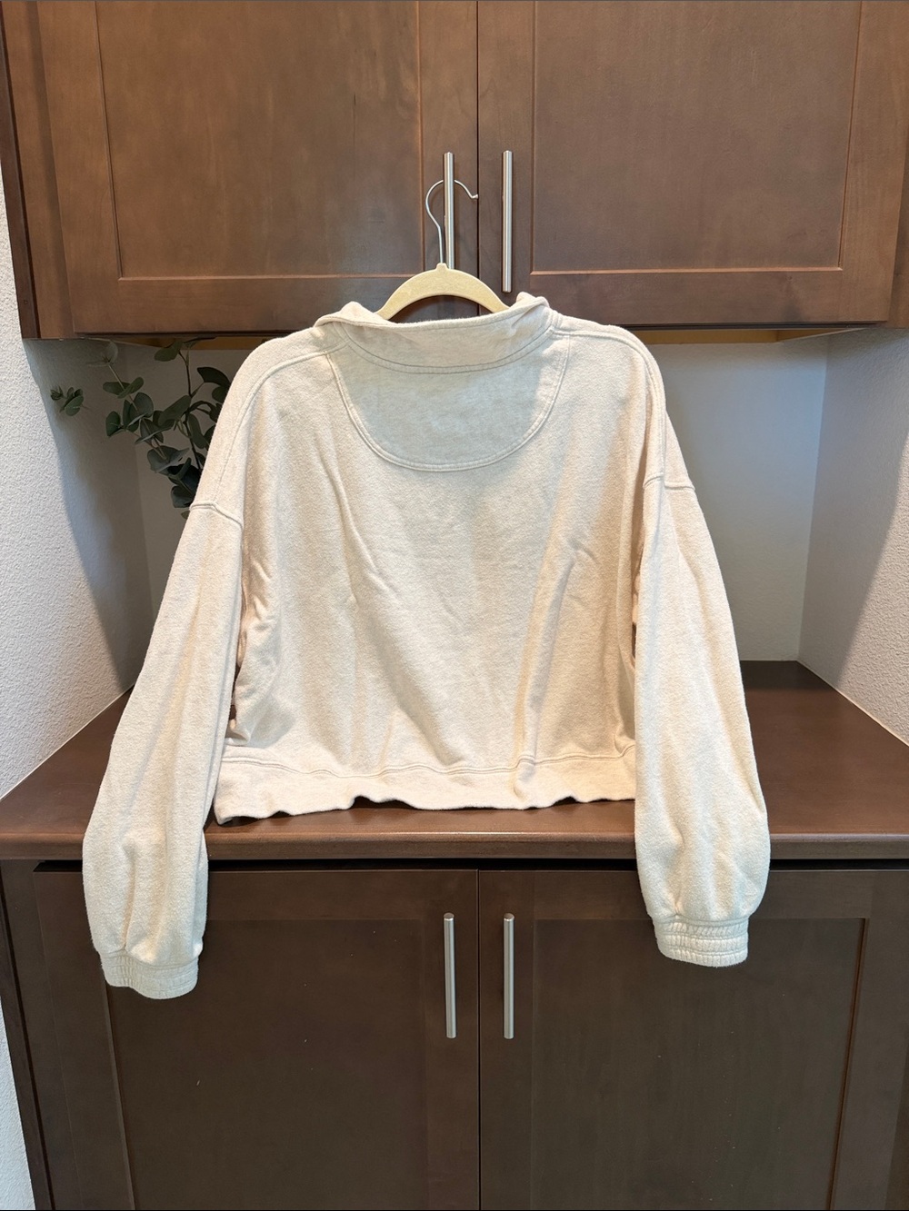 Aerie Chillax Quarter Zip Sweatshirt Cream - Size Medium - Picture 4 of 5